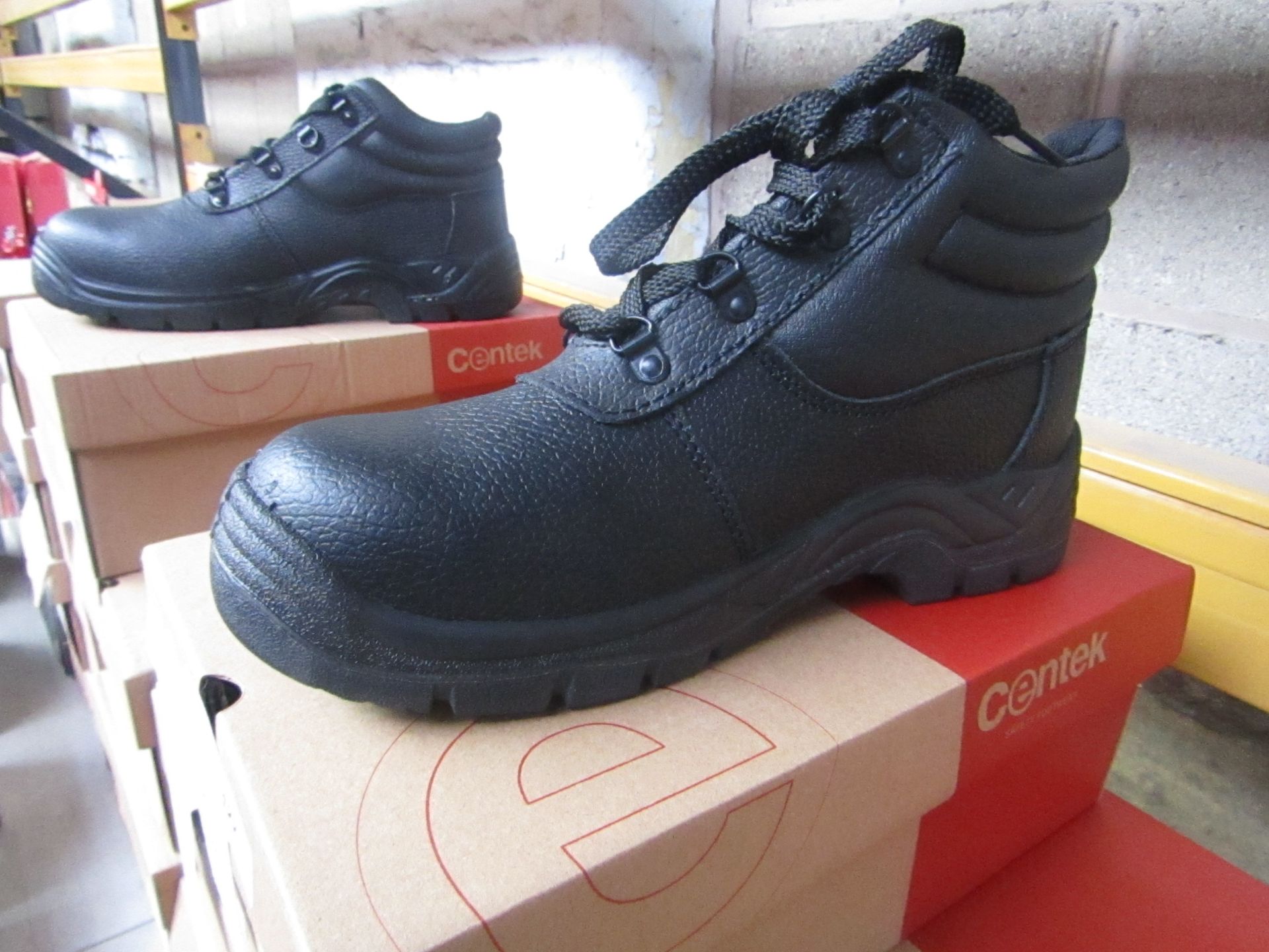Centek Black Steel Toe Cap Boot size 8 New & Boxed.
