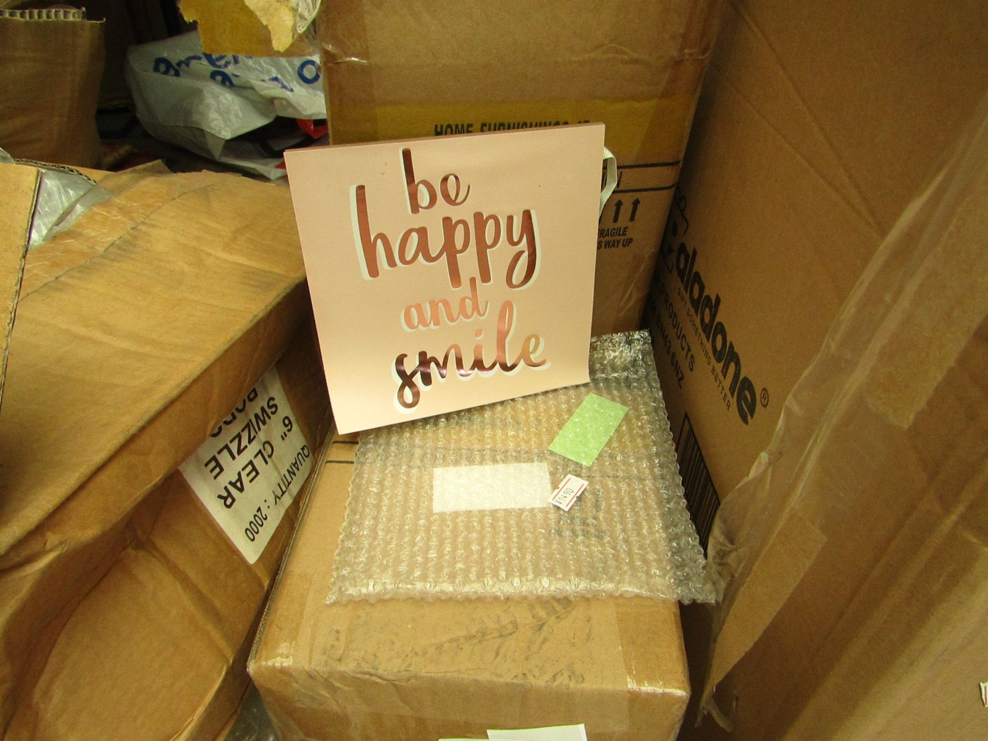 Box of 6 Be Happy And Smile Signs - New & Boxed.