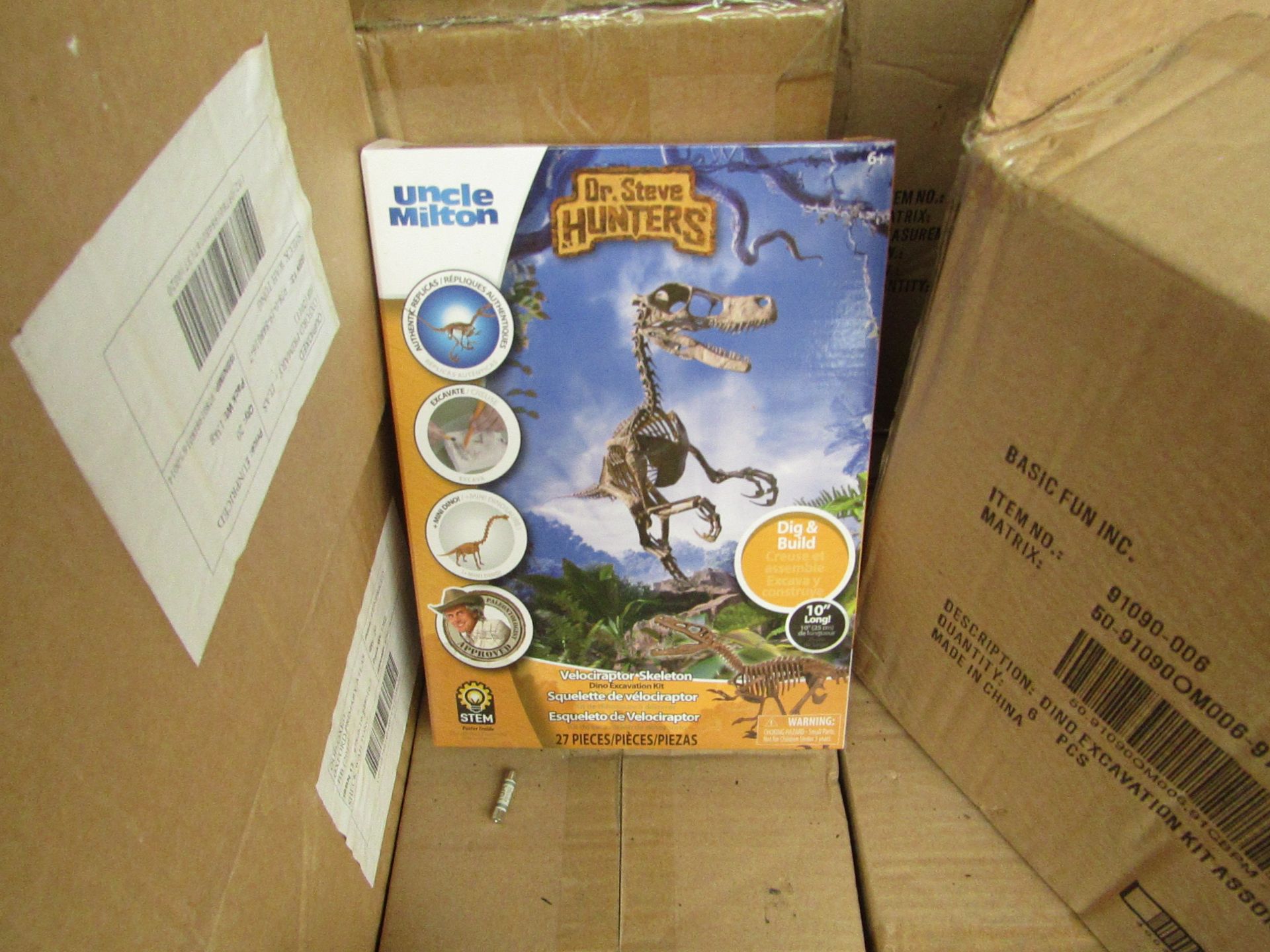 Uncle Milton - Dr. Steve Hunters - Dinoasaur Excavation Kit Assortment - New & Boxed.