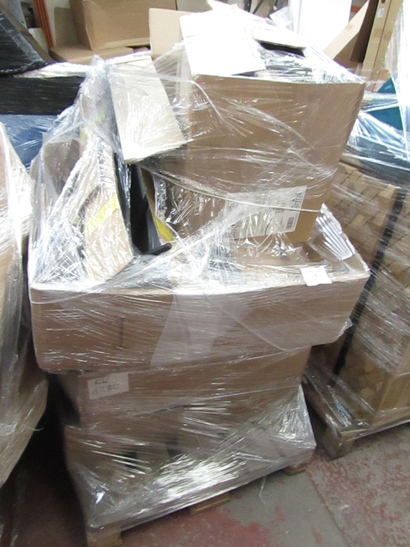 | 1X | PALLET OF WHAT LOOKS TO BE STEEL CASE ADJUST ABLE OFFICE DESKS PARTS, UNMANIFESTED, WE HAVE