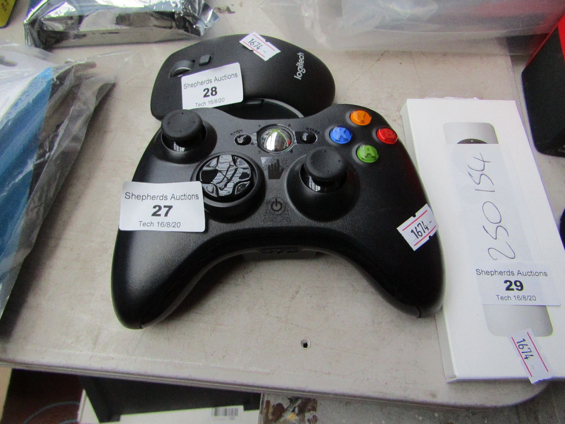 XBOX 360 controller with battery pack, untested.