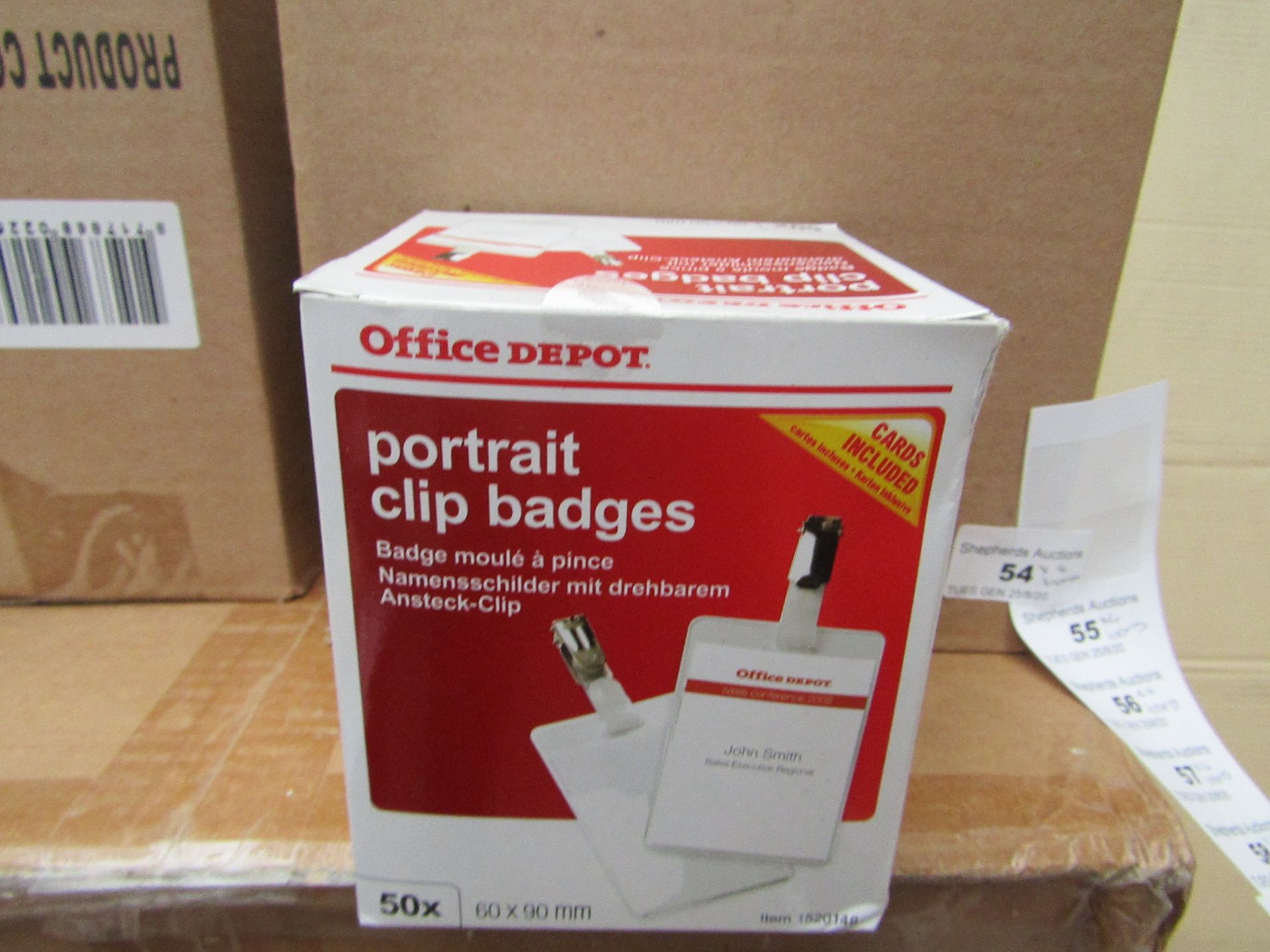 4 Boxes of 50 x 60mm x 90mm Office Depot Clip Badges with cards. Unused & Boxed