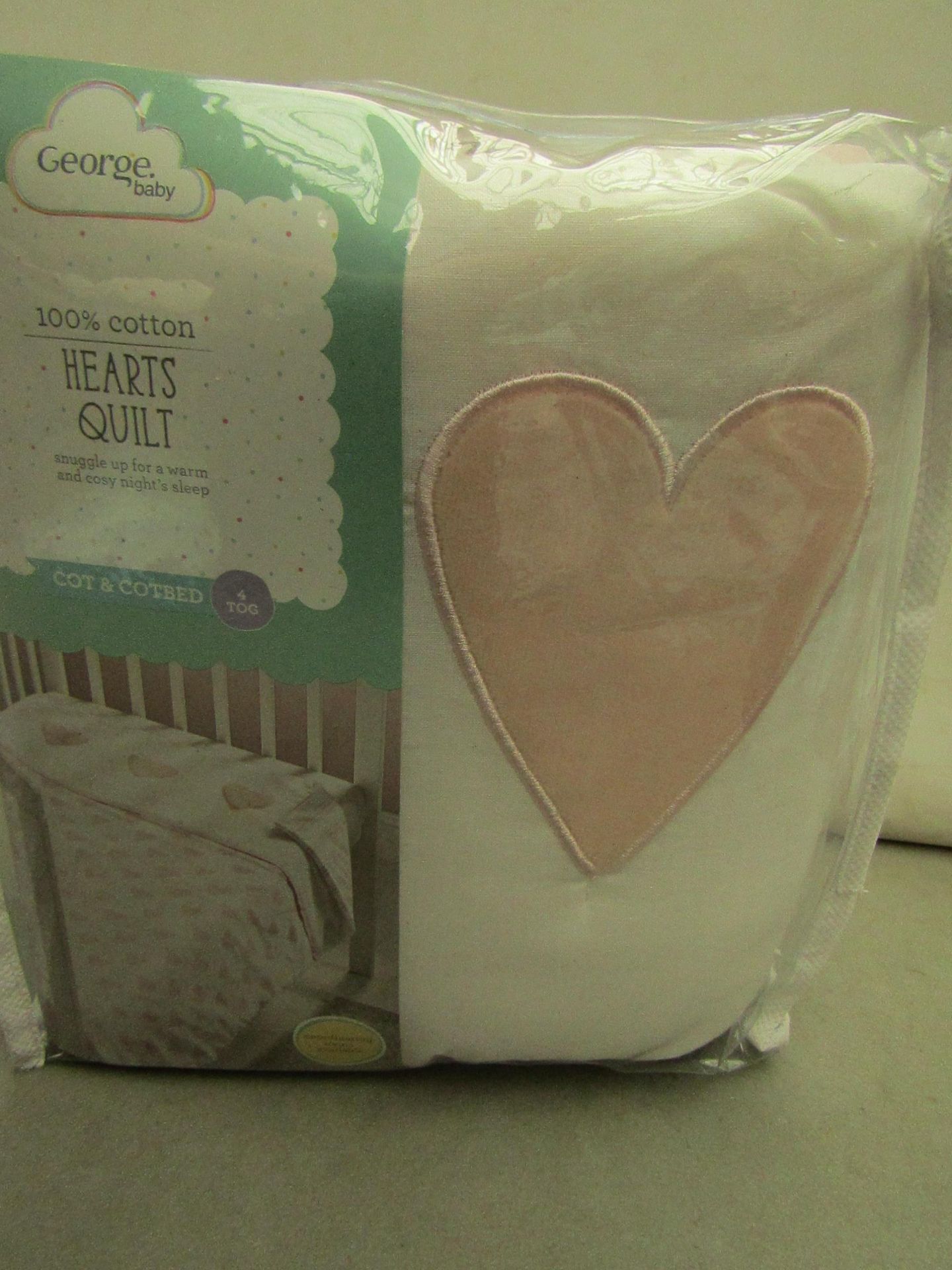 George Baby - Hearts Quilt (Cot & Cotbed) - All New & Packaged.