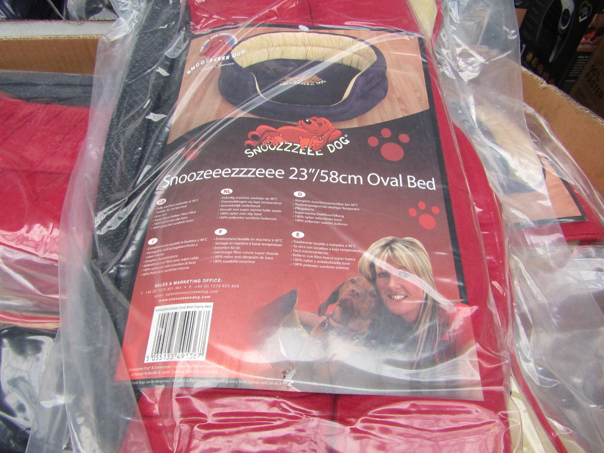 5x Snoozzzeee Dog - Oval Cherry Red Dog Bed (23"/58cm) - All New & Packaged.