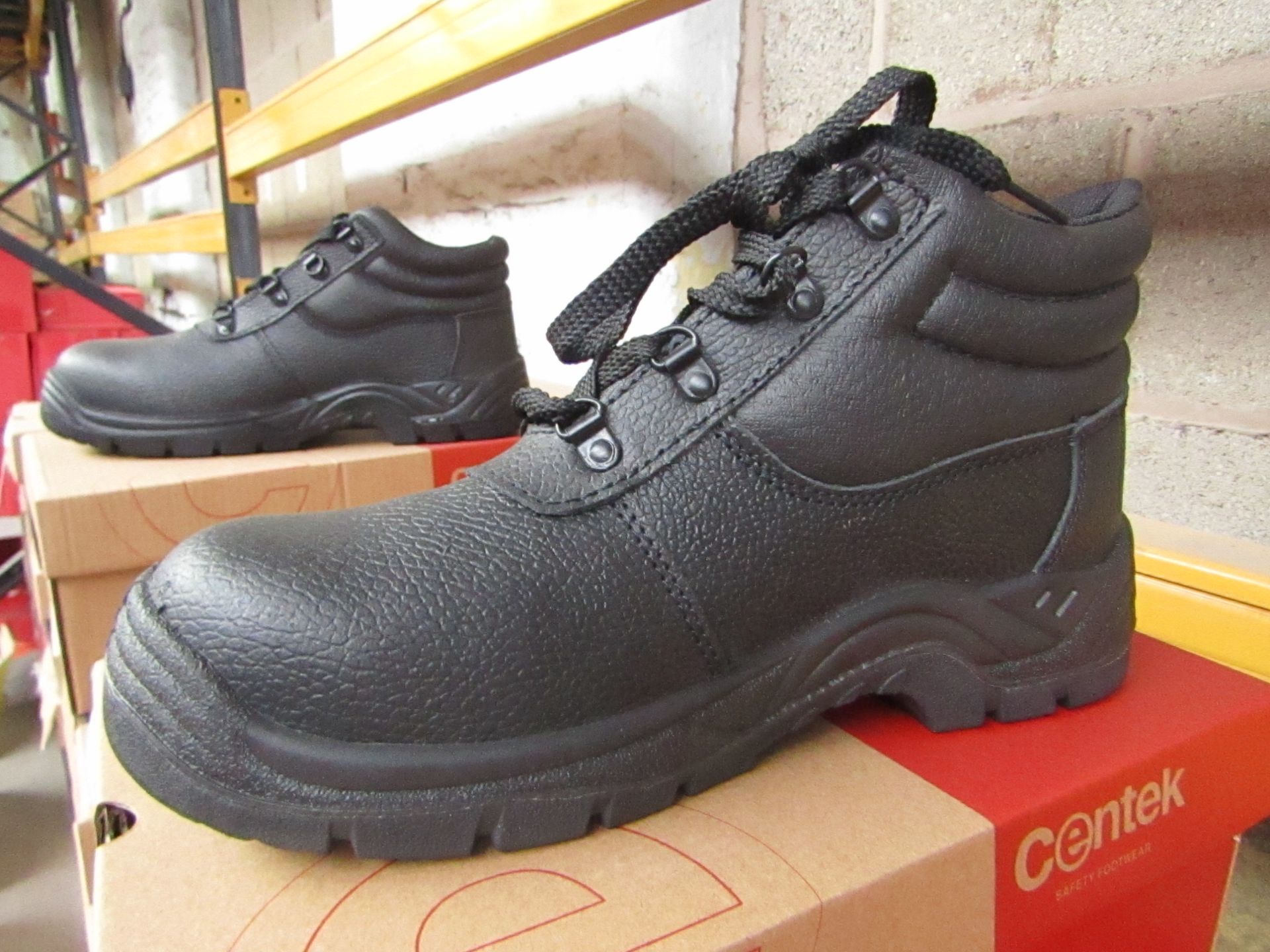 Centek Black Steel Toe Cap Boot size 9 New & Boxed.