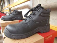 Centek Black Steel Toe Cap Boot size 11 New & Boxed.