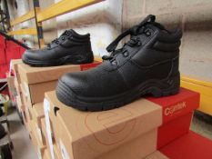 Centek Black Steel Toe Cap Boot size 8 New & Boxed.