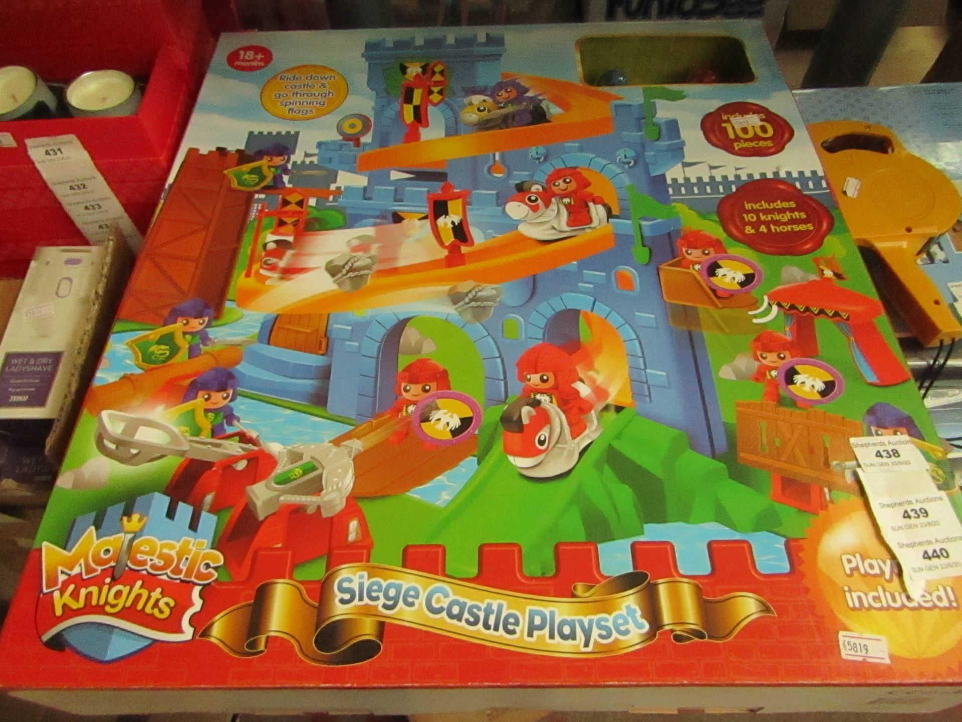 Majestic Knight - Siege Castle Playset (Includes 100 Pieces) 18 Months + - Looks New & Boxed.