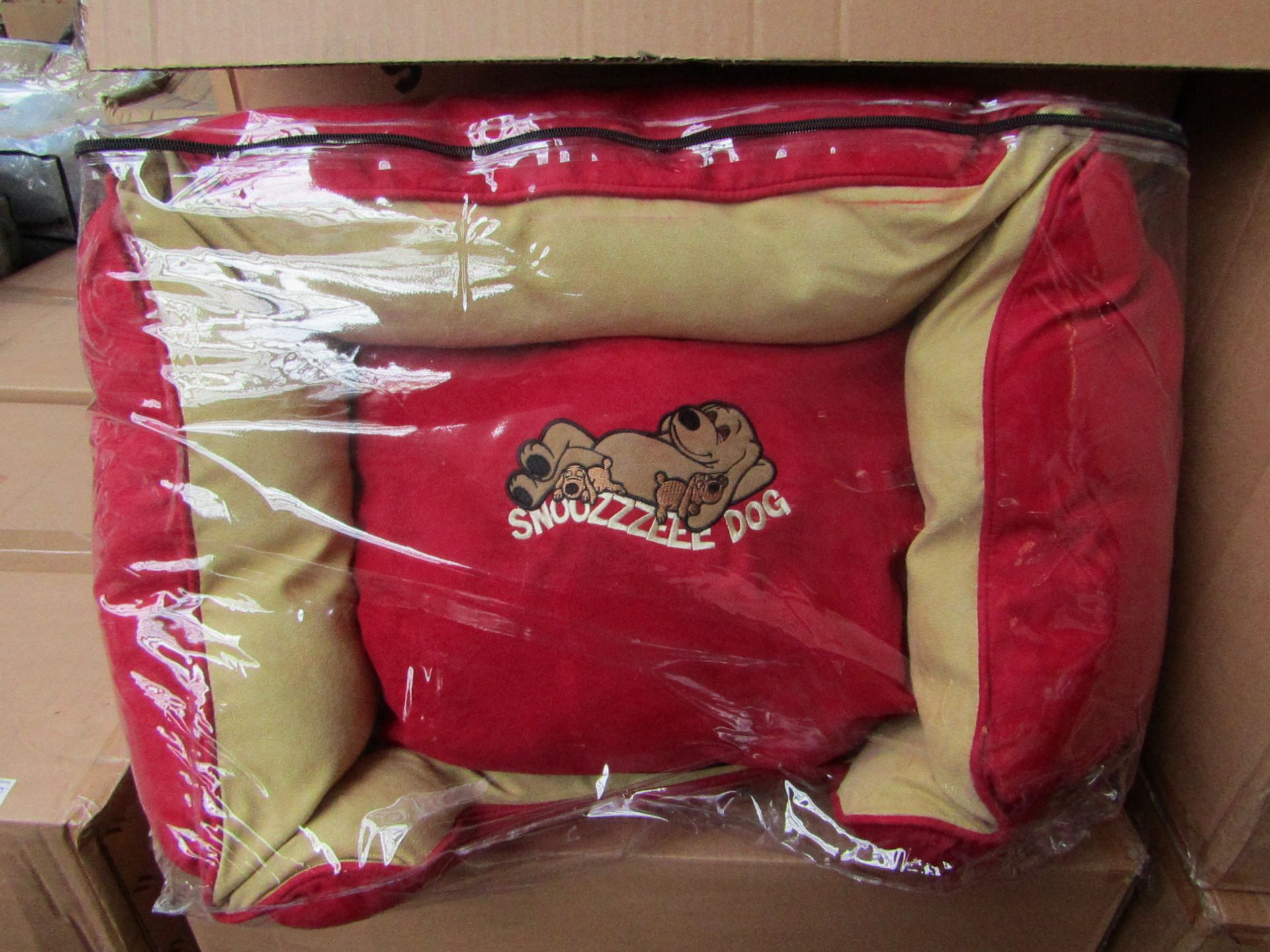 15x Snoozzzeee Dog - Cherry Red Sofa Dog Bed (23") - All New & Packaged.