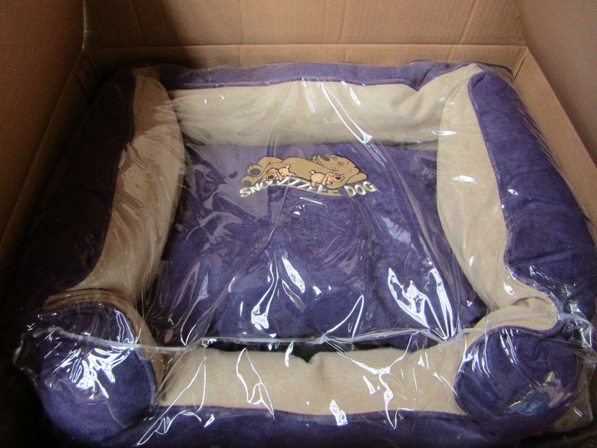 10x Snoozzzeee Dog - Purple Sofa Dog Bed (23") - All New & Packaged.