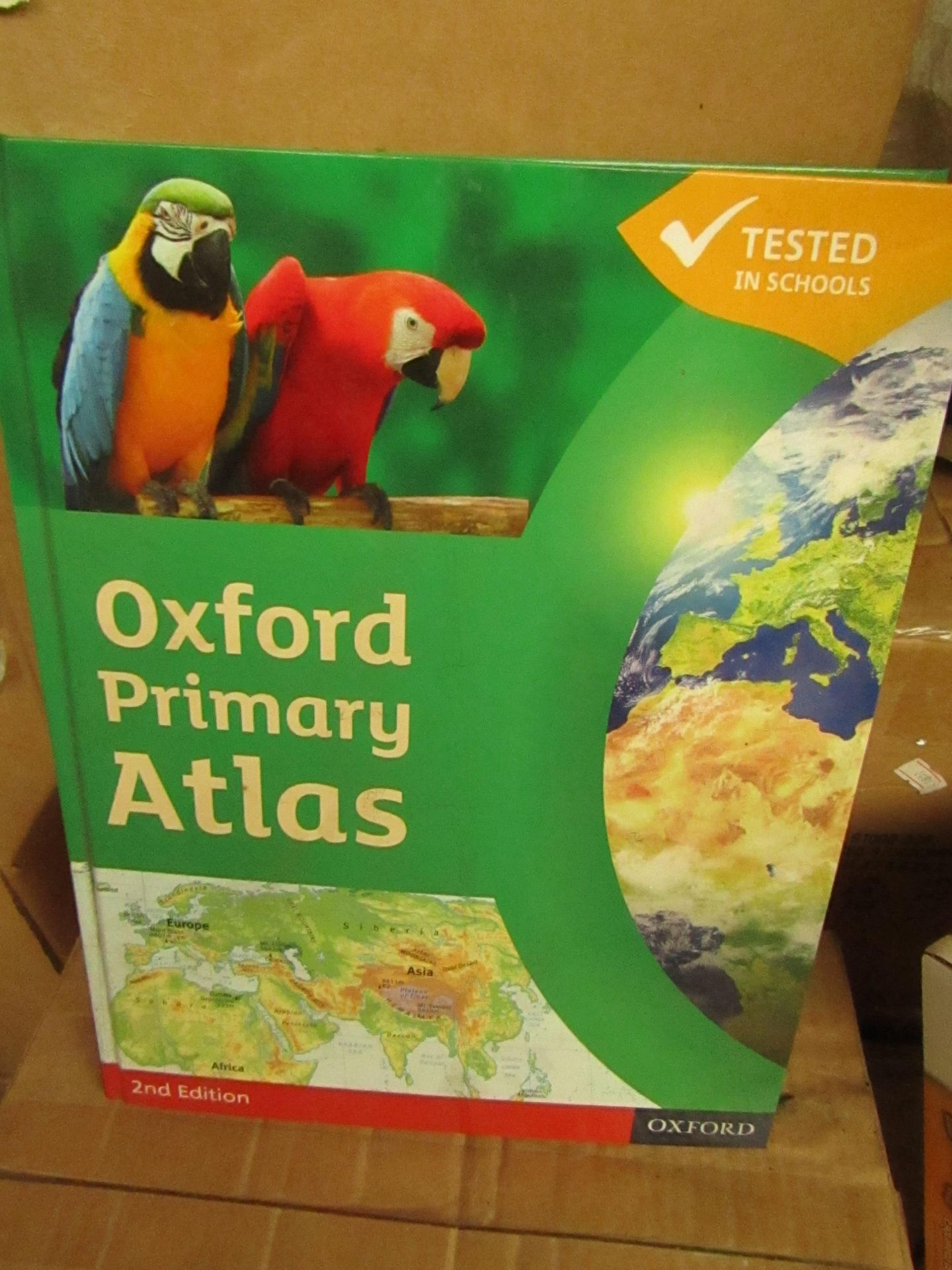 Box of 20 Oxford Primary Atlas's. RRP £12.99 each. Unused & Boxed