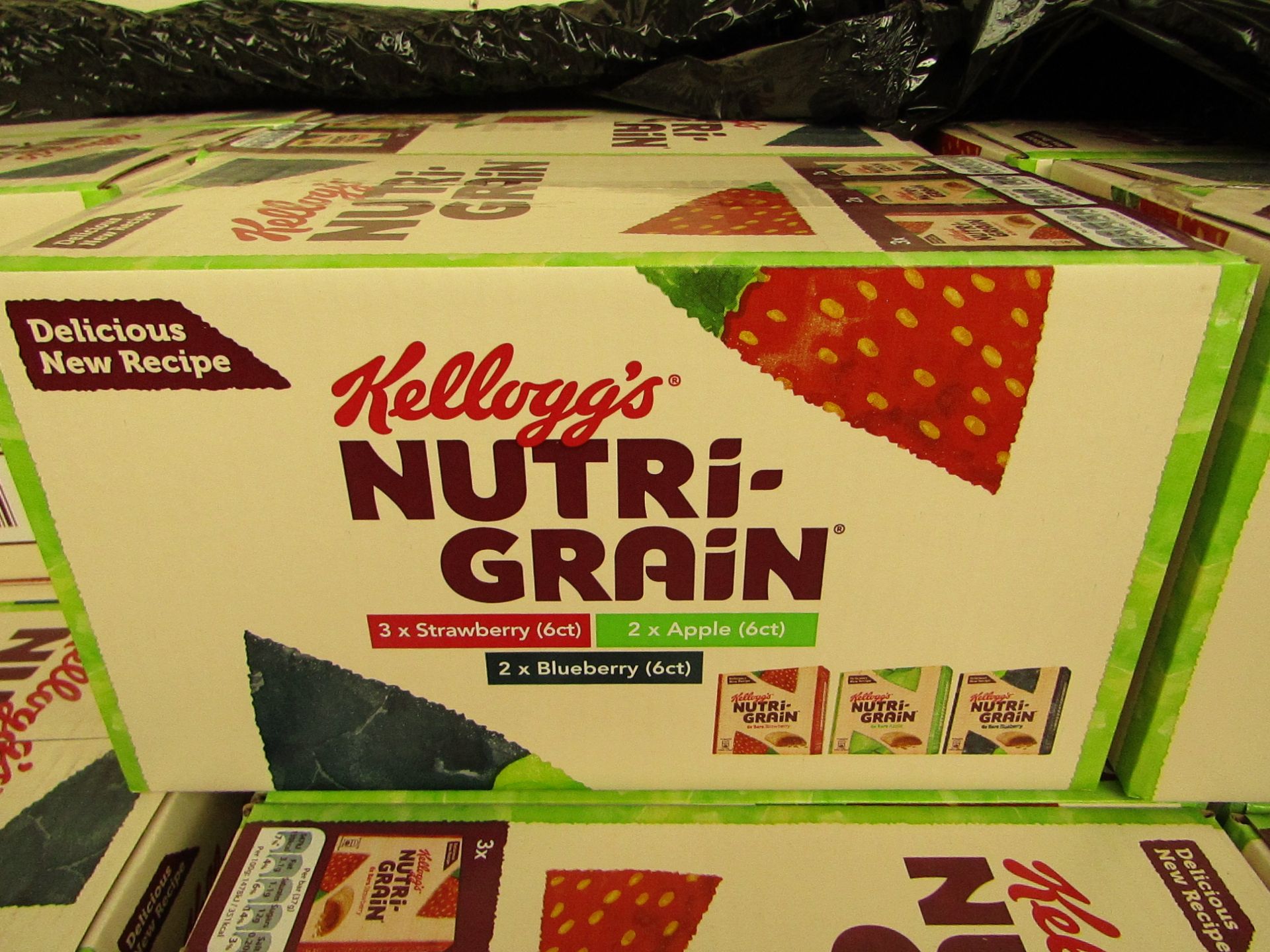 2 Boxes of 7 Packs of 6 Kellogs Nutri Grain Bars. BB 08/08/20