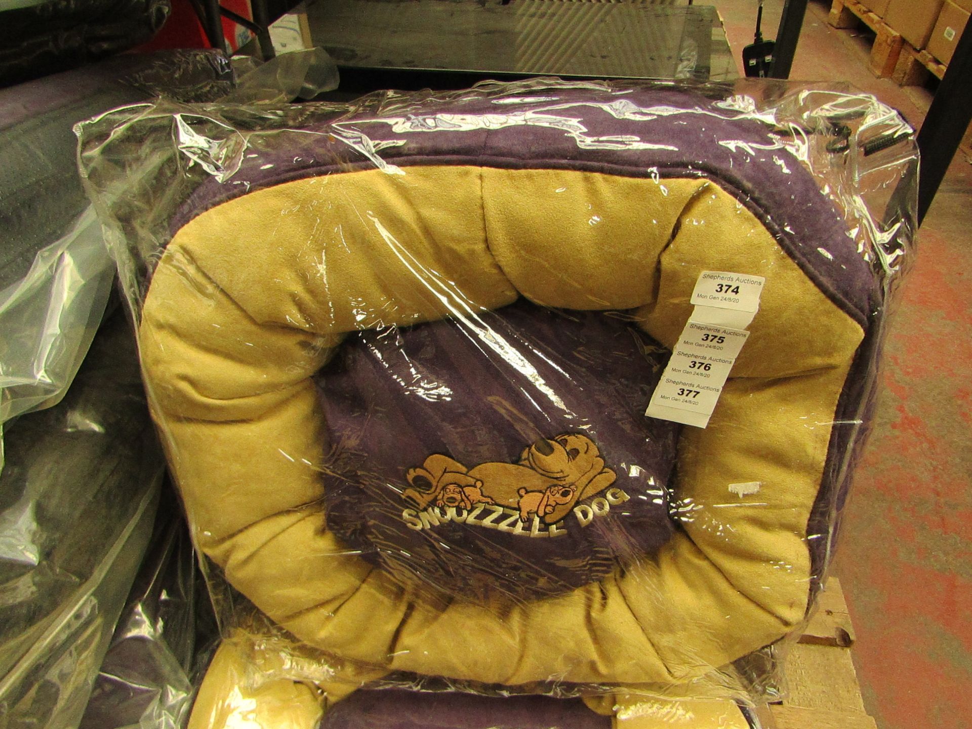 Snoozzzeee Dog - Purple Donut Dog Bed - Size 1 - New & Packaged.