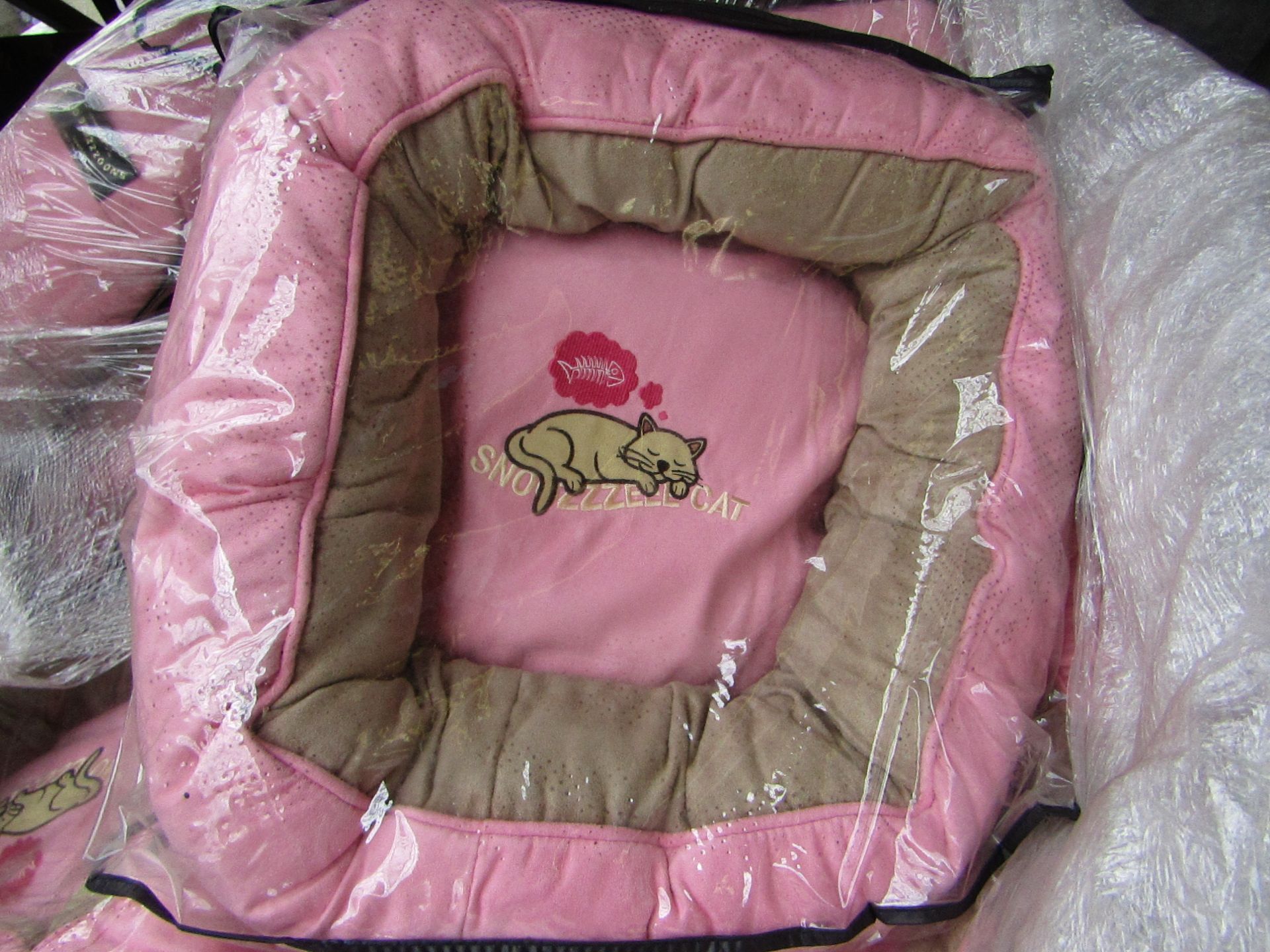 5x Snoozzzeee Cat - Prissy Pink Donut Cat Bed (20"/51cm) - New & Packaged.