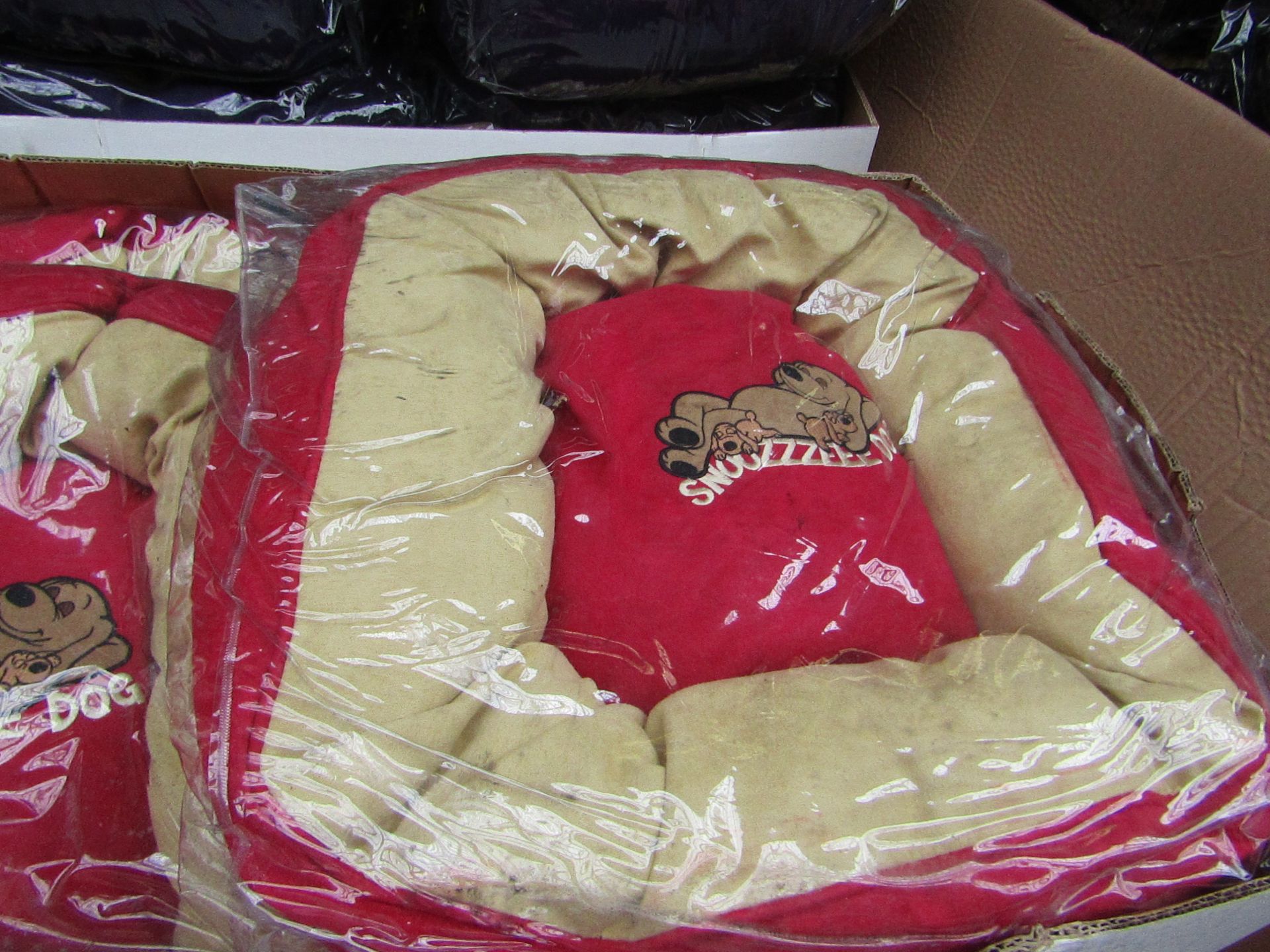 5x Snoozzzeee Dog - Cherry Red Donut Dog Bed (Size 1) - All New & Packaged.