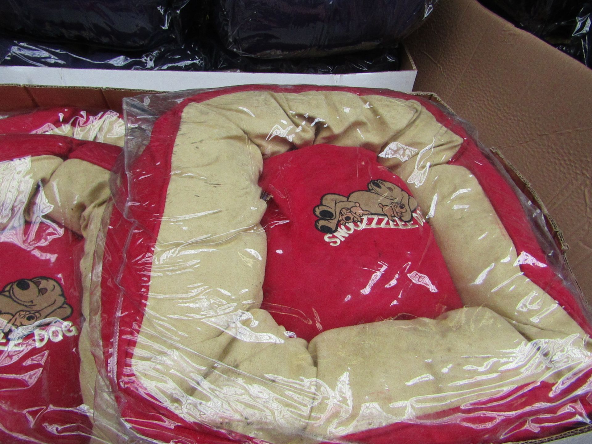 5x Snoozzzeee Dog - Cherry Red Donut Dog Bed (Size 1) - All New & Packaged.