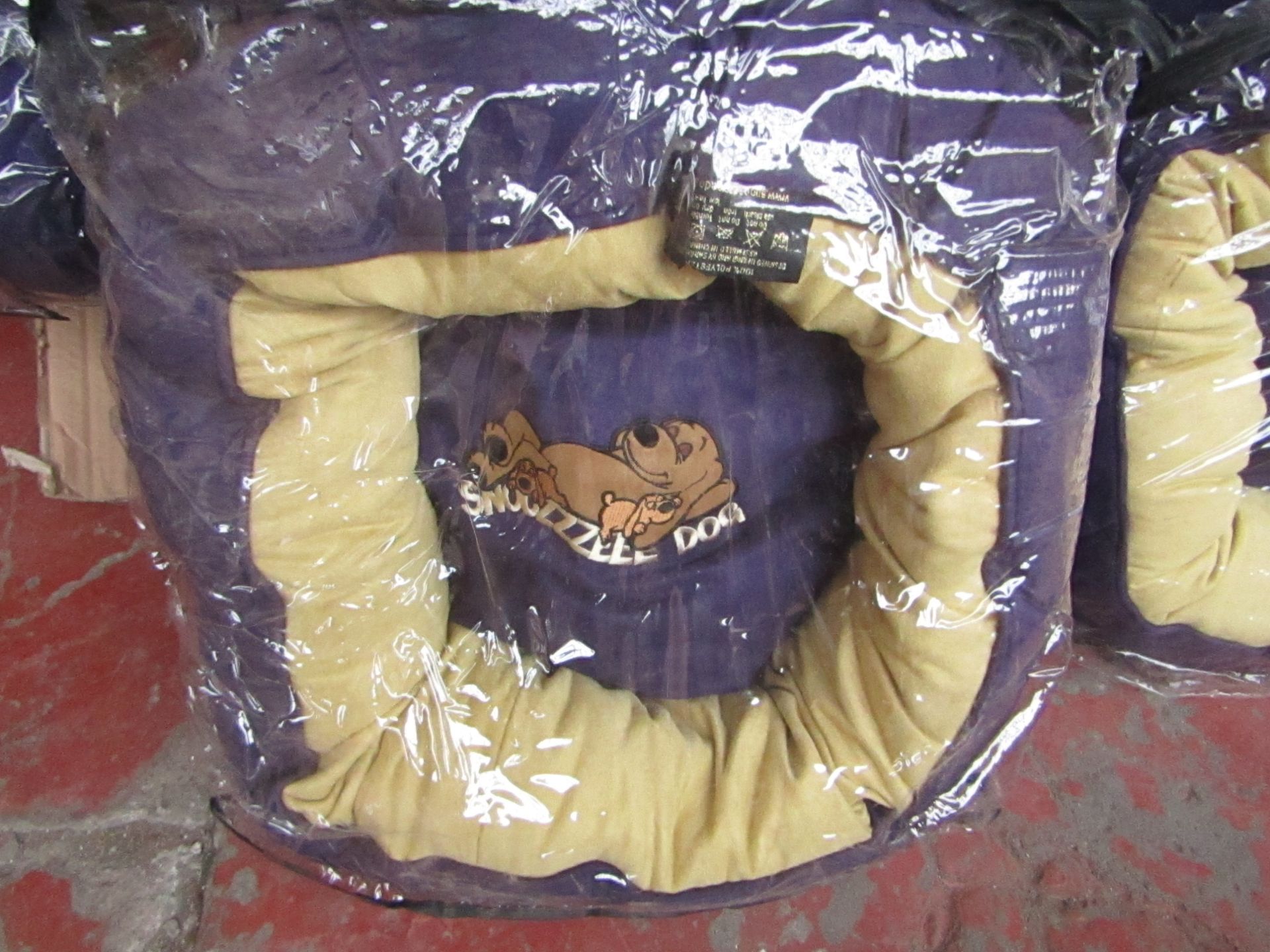10x Snoozzzeee Dog - Purple Donut Dog Bed (20") - All New & Packaged.