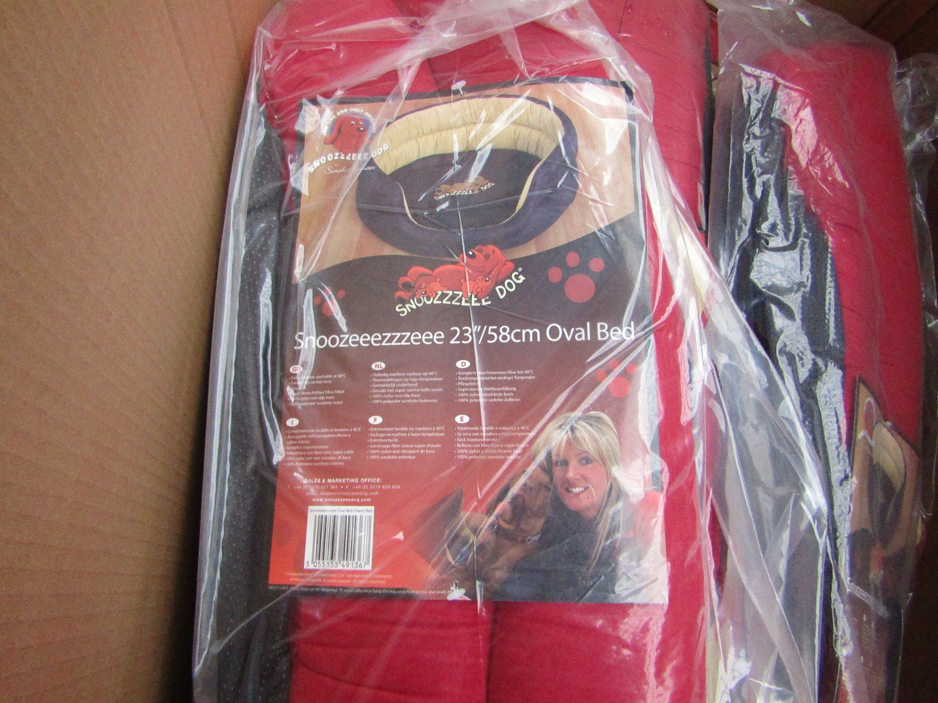 5x Snoozzzeee Dog - Oval Cherry Red Dog Bed (23"/58cm) - All New & Packaged.