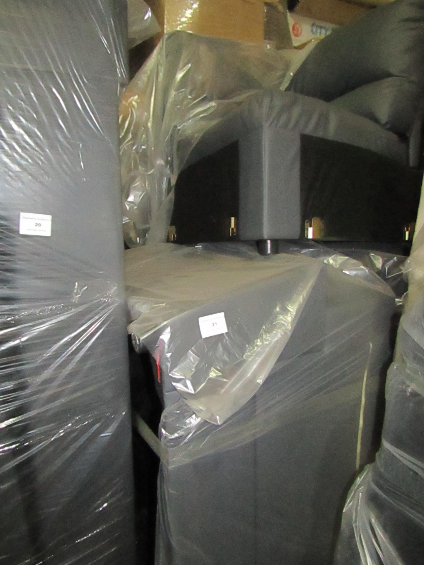 A pallet of 1x raw return sofa  unchecked  untested  returns of various grade -  could be of the