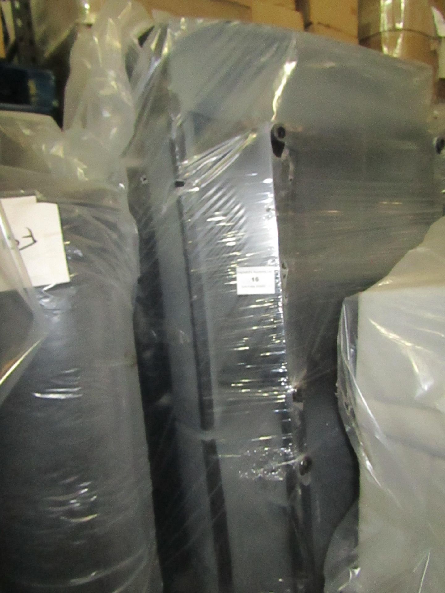 A pallet of 1x raw return sofa  unchecked  untested  returns of various grade -  could be of the