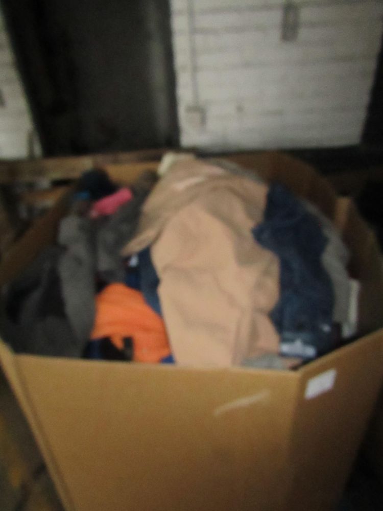 Pallets of Clothing, BER Furniture from Cox & Cox as well as La Redoute, Electrical and non Electrical Customer returns