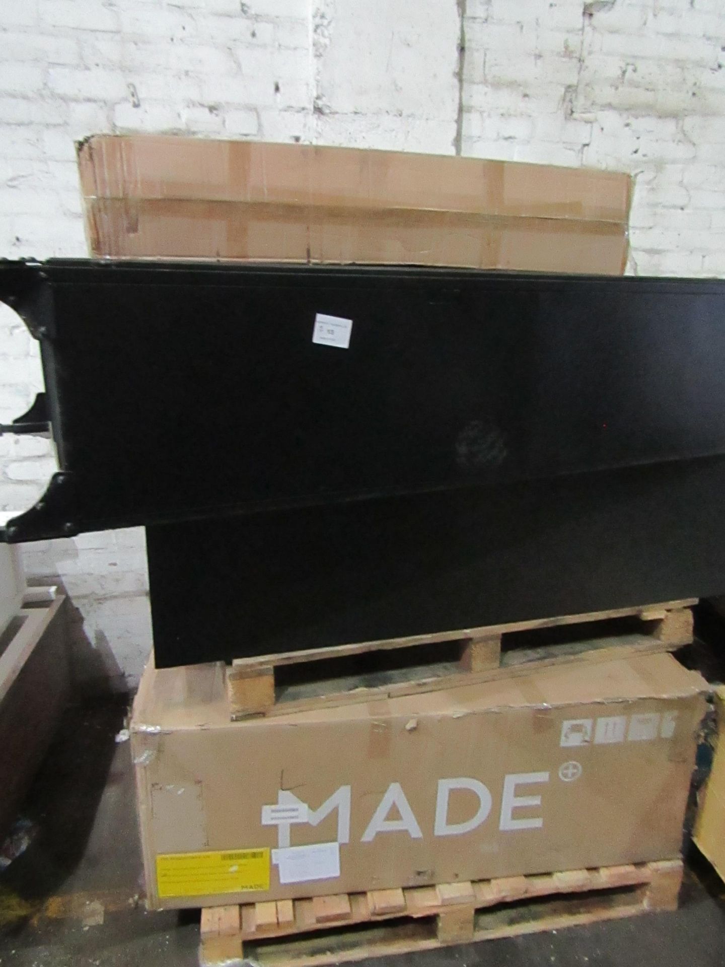 | 2X | PALLET OF MADE.COM B.E.R FURNITURE, UNMANIFESTED, WE HAVE NO IDEA WHAT IS ON THESE PALLETS OR - Image 3 of 3