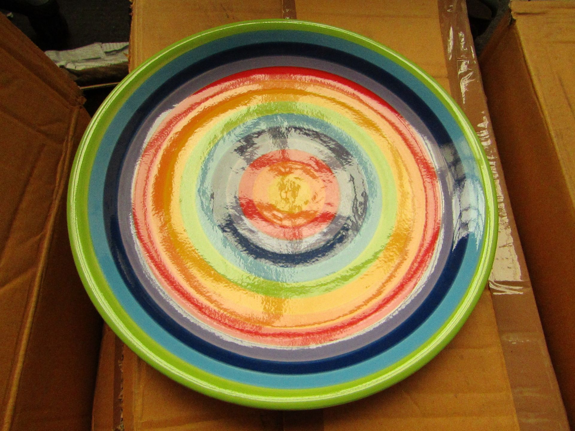 4 x Rainbow - Large Plates (26cm) - New & Packaged.