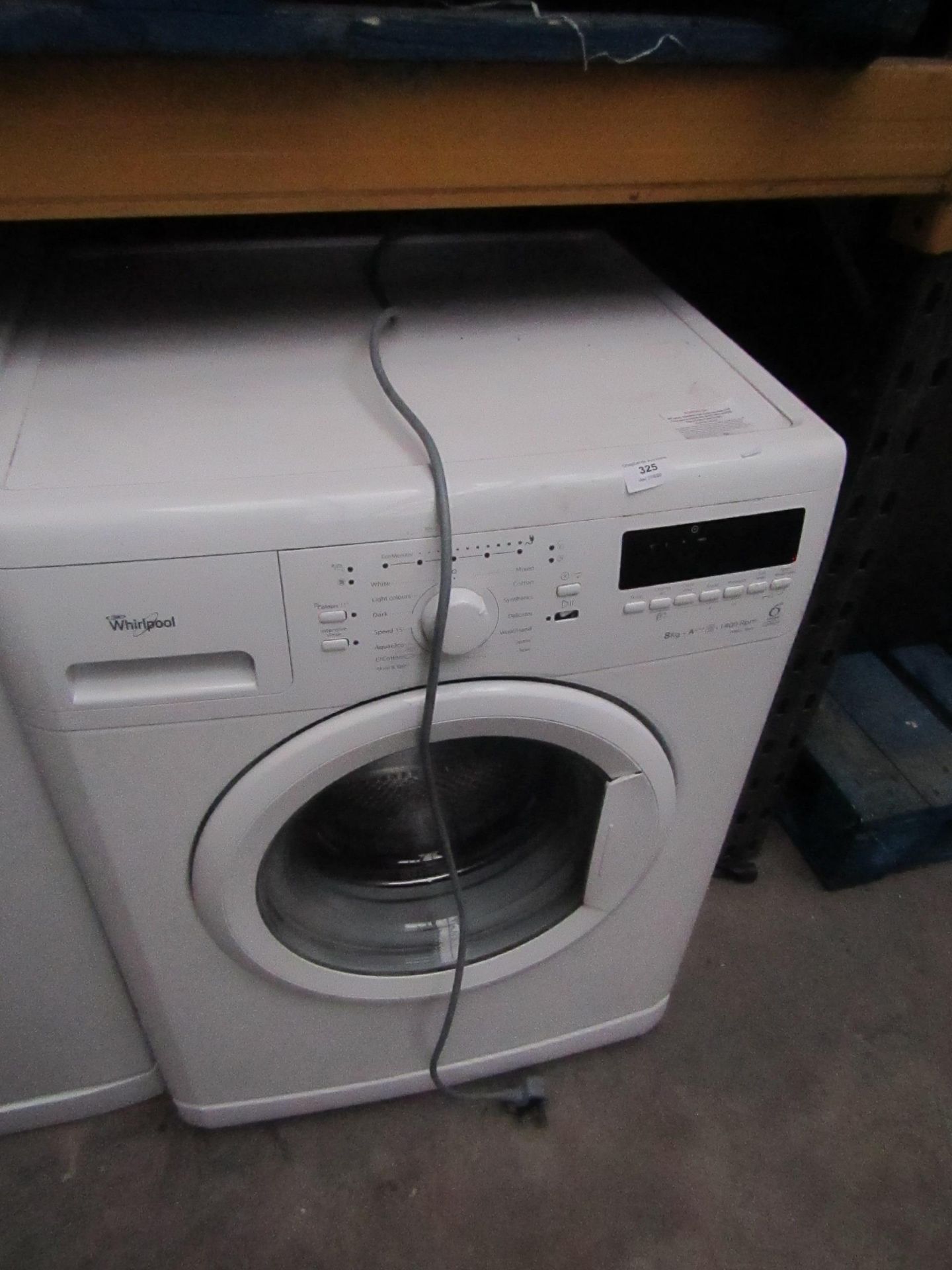 Whirlpool 6th Sense colours 8Kg washing machine, powers on and spins but not tested any other