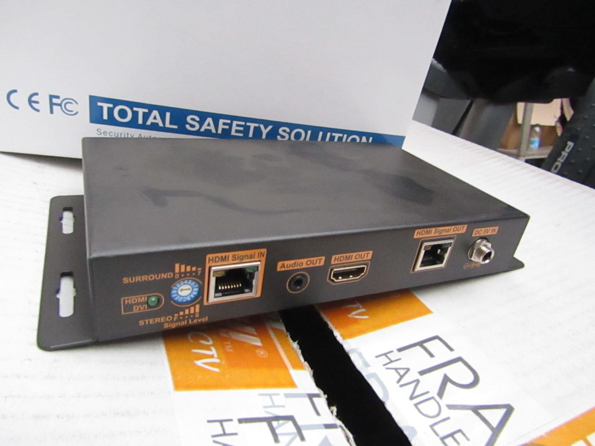 Cop Security 15-HS102TR-U 1 x 2 HDMI splitter / repeater, vendor suggests tested working and we HAVE