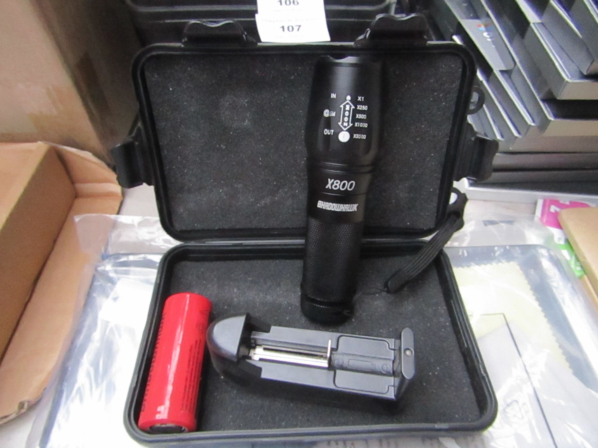 Shadow hawk rechargable high powered torch, new in carry case
