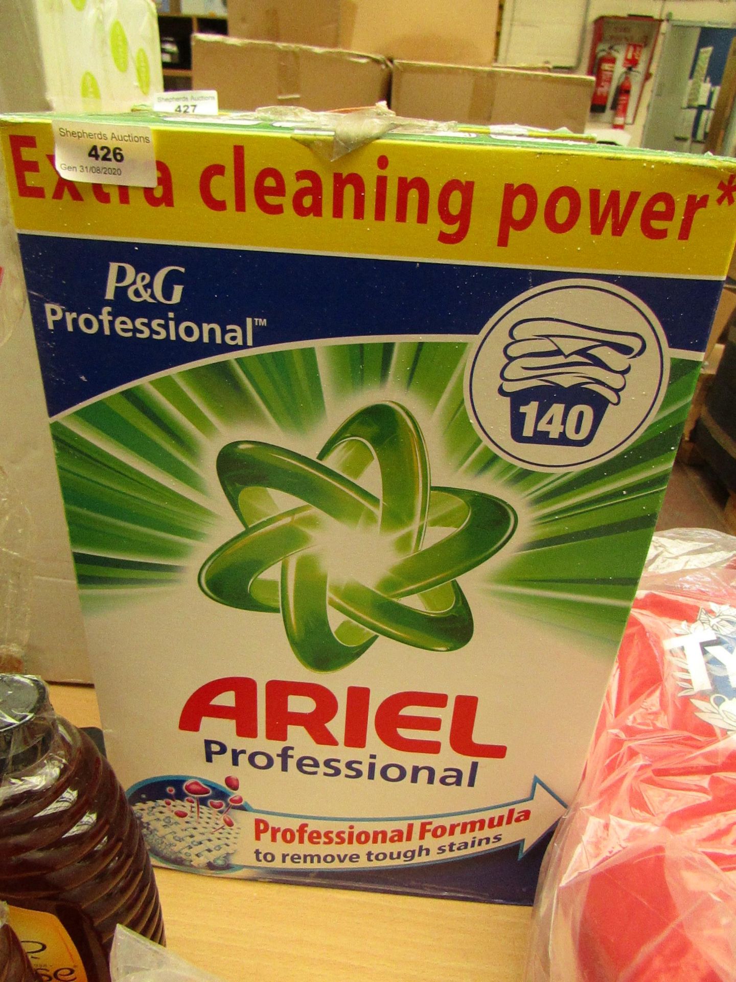 140 Washes Ariel Washing powder. Box has had a slight split but has been Repaired.