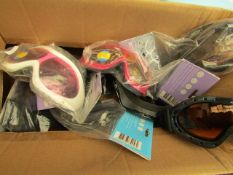 9 Pairs of Ski Goggles. Packaged