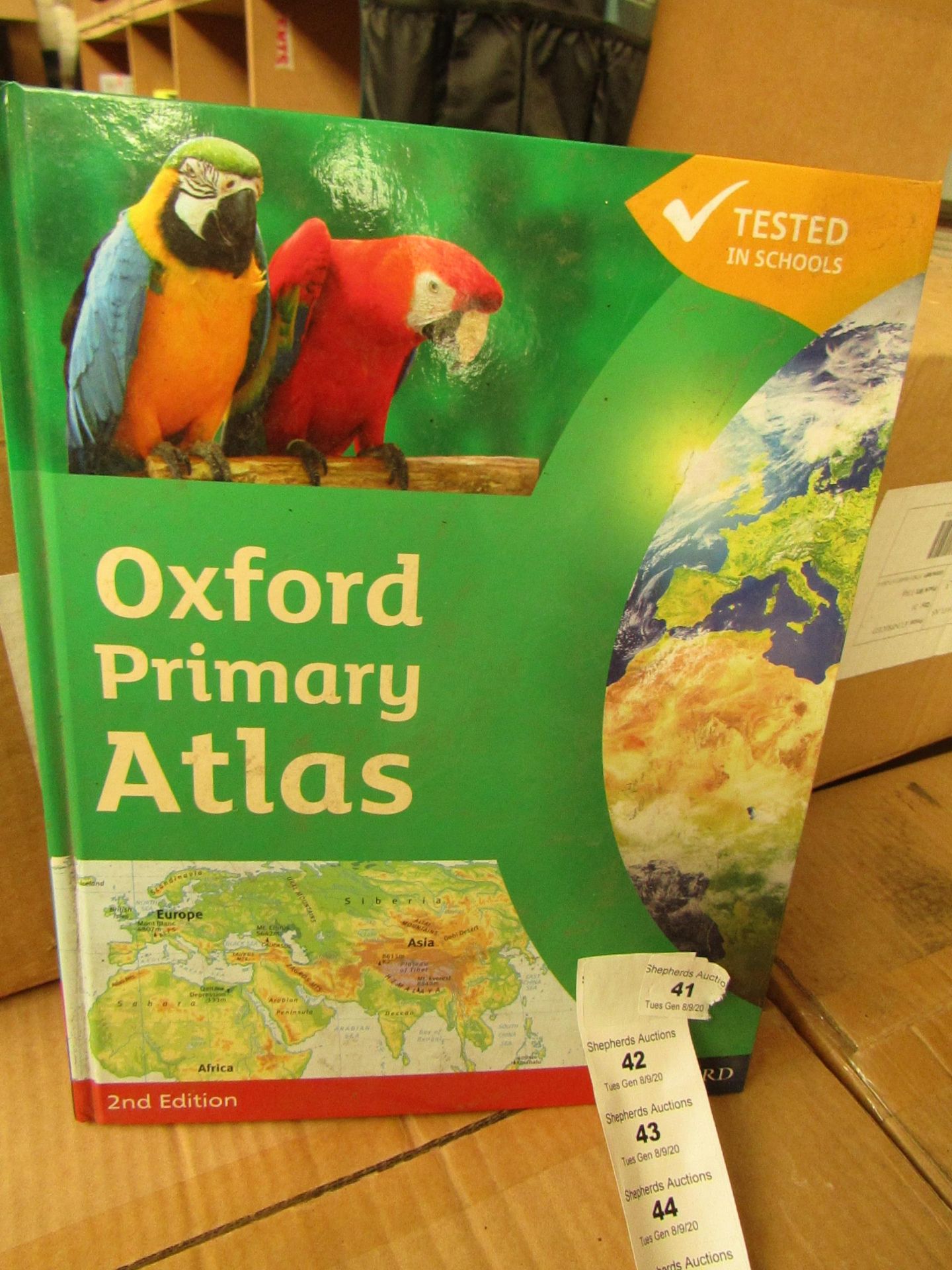 Box of 20 x Oxford Primary Atlas's. 2nd edition. RRP £12.99 Each. Unused & Boxed