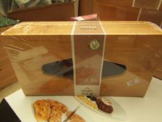 Urbn Living Wooden Tissue Box. New & Packaged