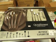 Queensway 40 Piece Stainless Steel Cutlery Set. Boxed & Look unused