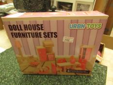 Urbn Toys Dolls House Furniture 6 Piece set. Boxed but unchecked