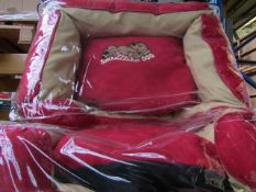 15x Snoozzzeee Dog - Cherry Red Sofa Dog Bed (23") - All New & Packaged.