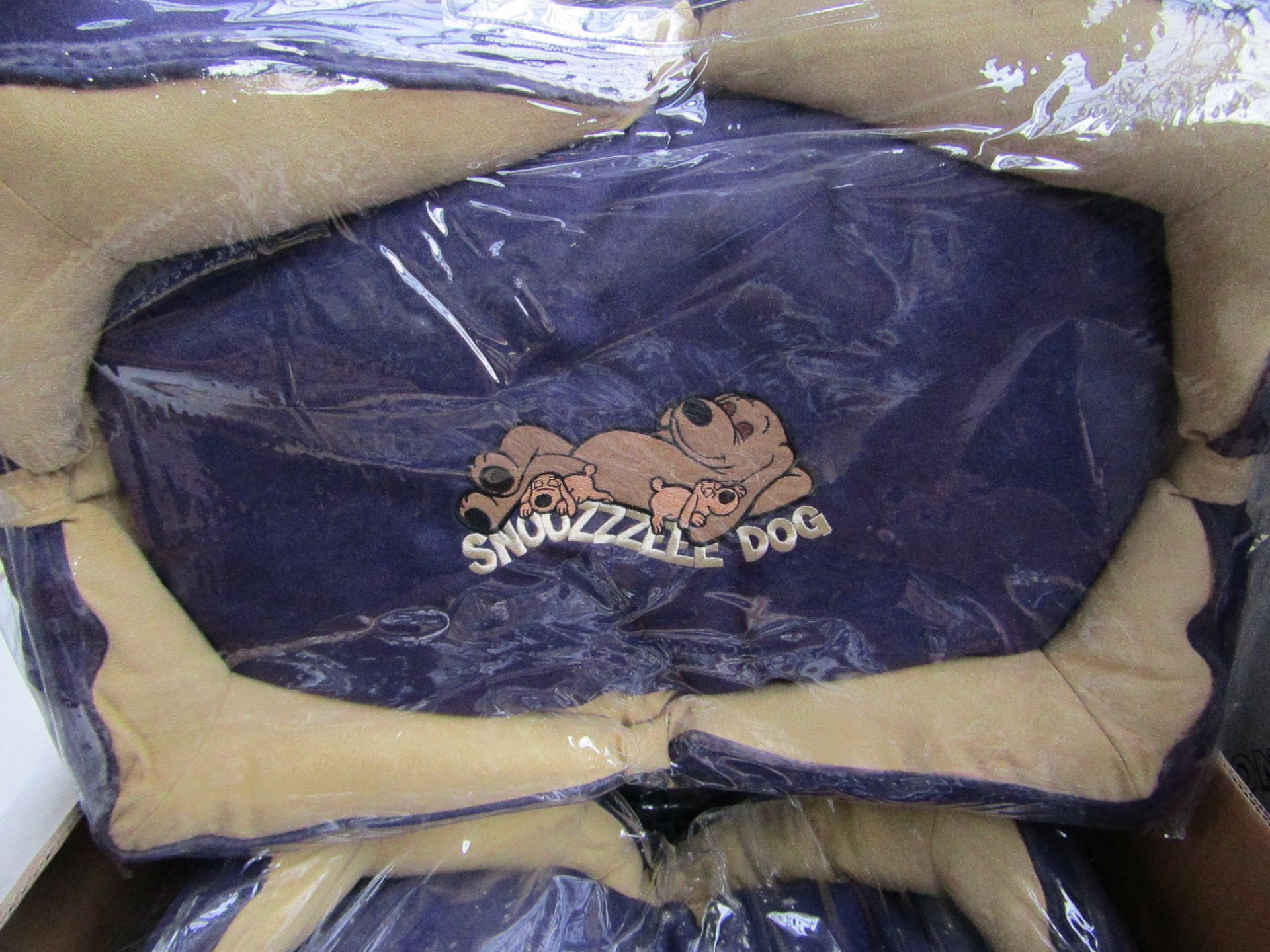 5x Snoozzzeee Dog - Purple Bow Dog Bed (19") - New & Packaged.