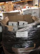 | 1X | PALLET OF APPROX 25-35 VARIOUS SIZED AIR BEDS, ALL RAW CUSTOMER RETURNS | UNCHECKED | NO