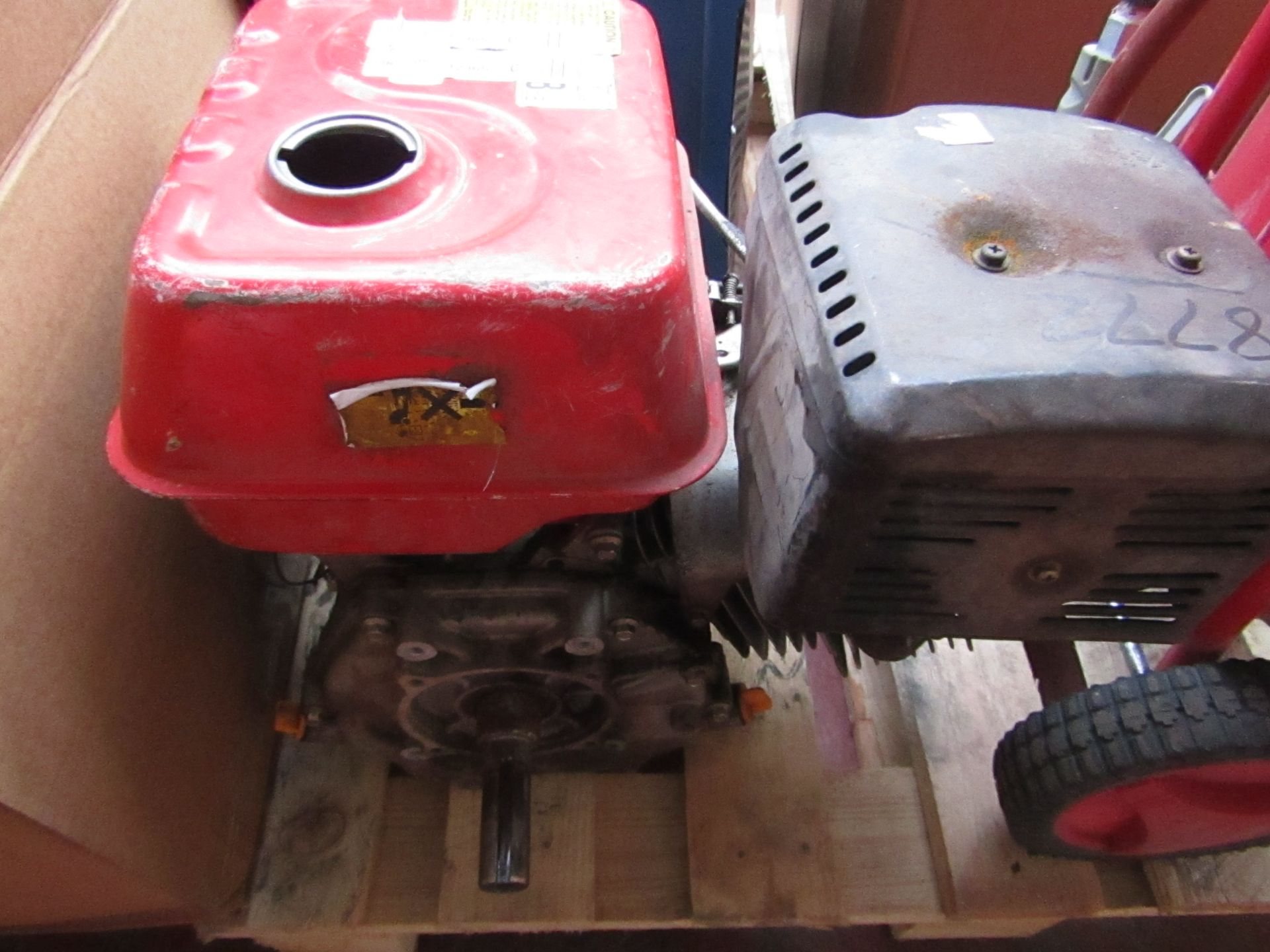 1x PLS260 ENGINE 8772, This lot is a Machine Mart product which is raw and Compressorletely