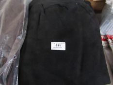 3x Unseek - Black Jumpers - Size Small - Good Condition.