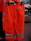 LYNGSOE - Rainwear Microflex - Trousers Hi-Viz Orange - Size XL - Brand New & Packaged.