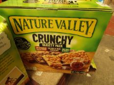Nature Valley 40 Packs of 2 Crunchy Variety Bars. BB 29/1/21