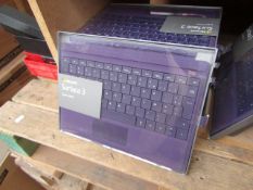 10x Microsoft Type Covers Surface 3, untested and packaged. | Please note, keyboard layout, design