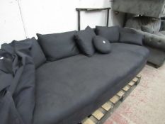 | 1X | MOOOI BART DAYBED ABBRACCI IN BLACK | LOOKS UNUSED (NO GUARANTEE) | RRP CIRCA £4500 |