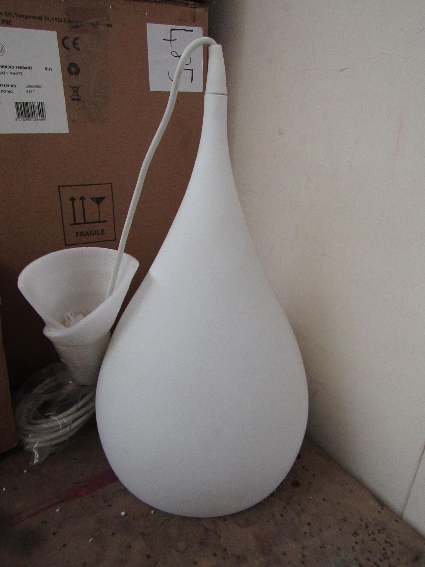 | 1X | SPINNING BH1 MATT WHITE PENDANT LIGHT | LOOKS UNUSED BUT NO GUARANTEE | RRP £185 |