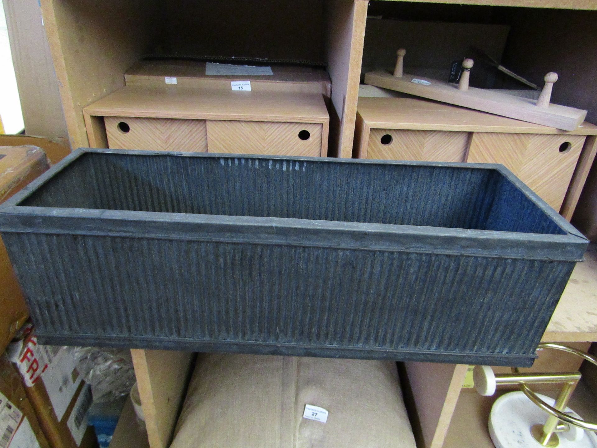 | 1X | COX & COX  SMALL GALVANISED FLUTED TROUGH 60 X 20 X 18 CM  | LOOKS UNUSED | RRP £55 | NO