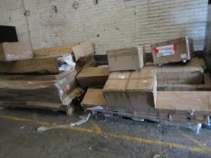 |  2x | OVERSIZED PALLETS OF YARK BUILD YOUR OWN CUSTOM BED PARTS, THE 2 PALLETS CONTAINS MIXTURE OF