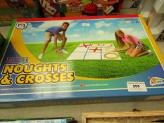 Games Hub - Giant Noughts & Crosses Game - Unchecked & Boxed.