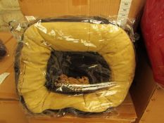 Snoozzzeee Dog - Black Donut Dog Bed (20") - New & Packaged.